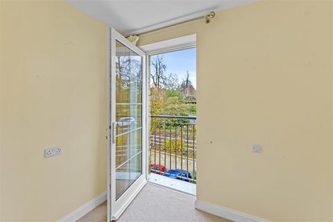 1 bedroom apartment for sale - Lambrook Court, Gloucester Road, Larkhall, Bath