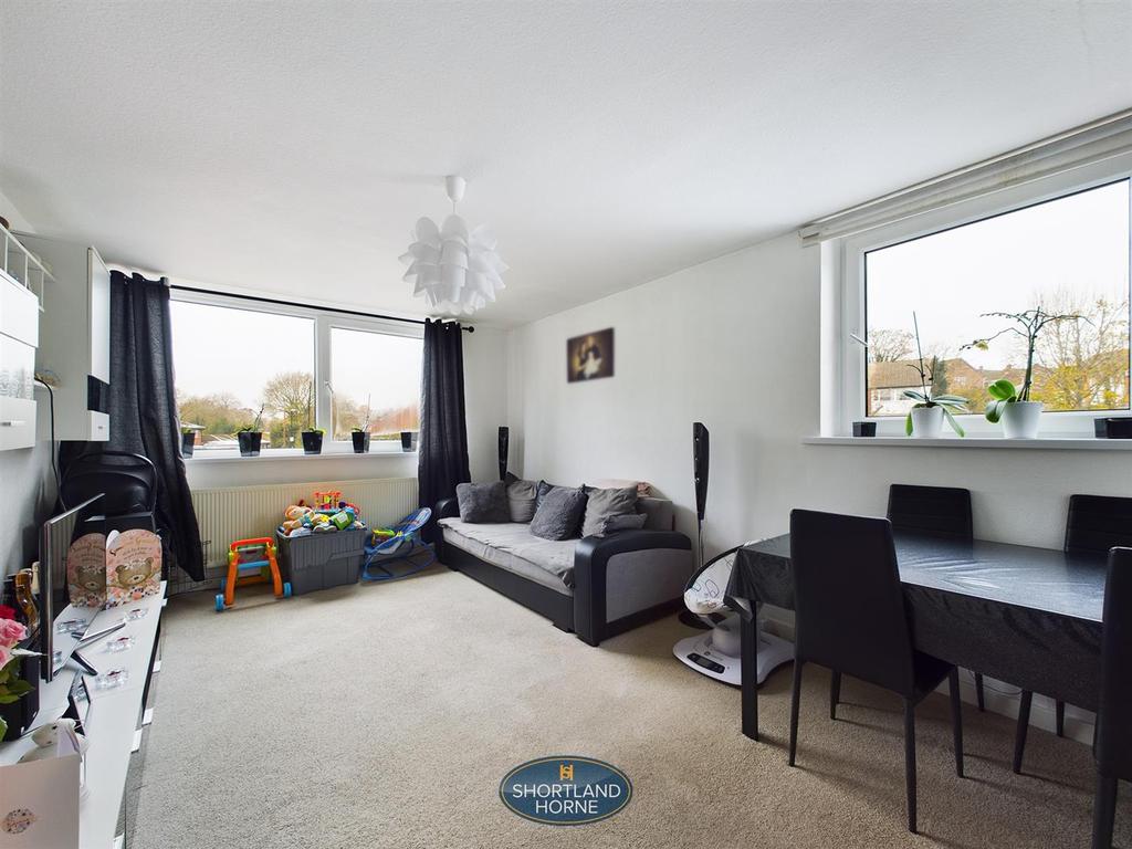 Unicorn Lane, Eastern Green, Coventry 2 bed flat £125,000
