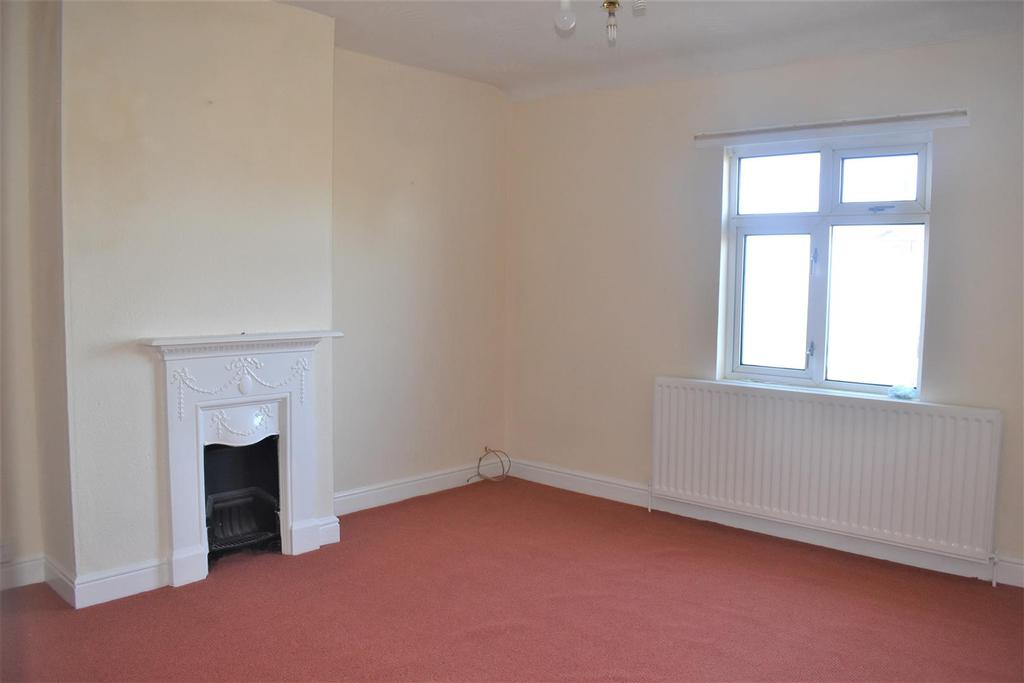 Street, Hednesford, Cannock 1 bed apartment £550 pcm (£127 pw)