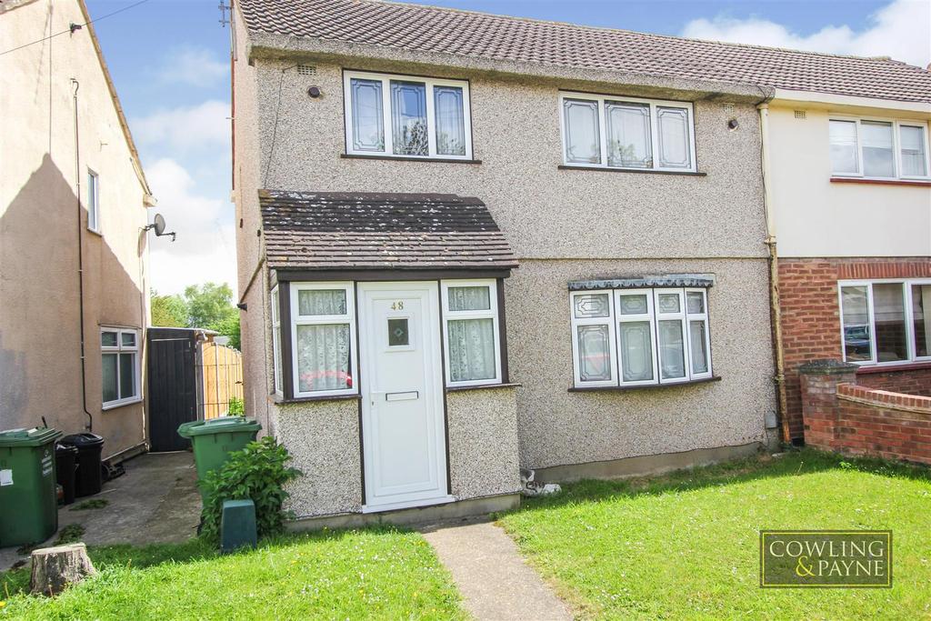 CPO9069,Laurel Avenue, Wickford LET... 3 bed semidetached house £