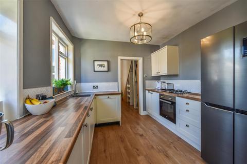 124 Oaktree Road, Southampton, SO18 1PH