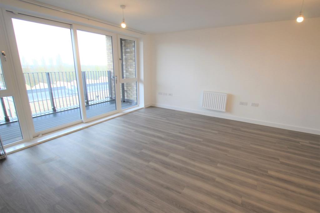 18 Canal Street, Campbell Wharf, Milton Keynes, MK9 2 bed apartment £