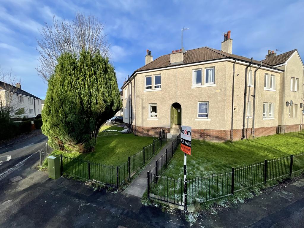 98 Gallowhill Road, Paisley 2 bed apartment for sale £39,995