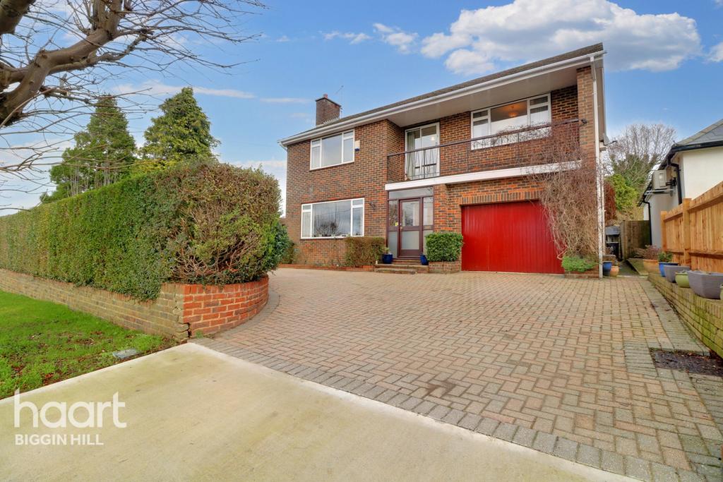 Sutherland Avenue, Biggin Hill 4 bed detached house for sale £700,000
