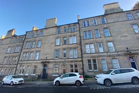 1 bedroom flat to rent, Comely Bank Row, Stockbridge, Edinburgh, EH4