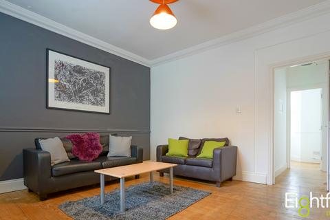 undefined, Elm Grove, Brighton
