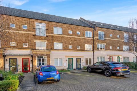 4 bedroom terraced house to rent, Tollington Way, Holloway, London