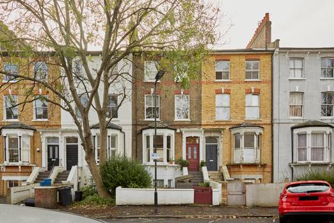 36 Colvestone Crescent, London, E8 2LH