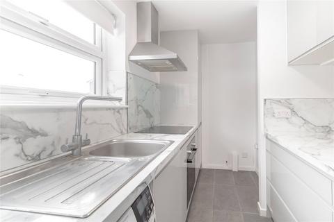 2 bedroom apartment to rent, Bishops Court, Trumpington, Cambridge, Cambridgeshire