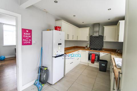 3 bedroom terraced house for sale - Common Road, Langley