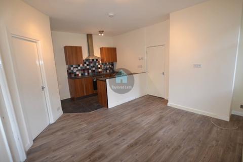 2 bedroom flat to rent, Laurel Street, Wallsend NE28