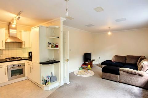 2 bedroom flat for sale - Southdowns Park, Haywards Heath, RH16