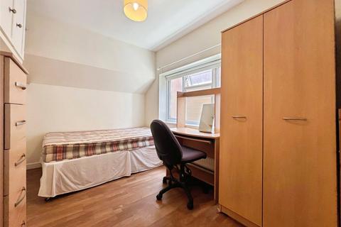 undefined, Spring Rise, Egham, Surrey, TW20