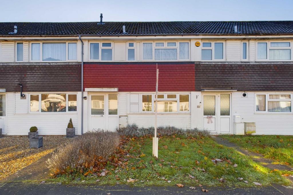 Medway Road, Hemel Hempstead 3 bed house £325,000