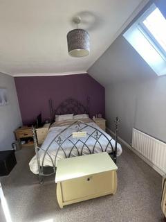 3 bedroom terraced house to rent, Chapel Cottages, Alexander Street