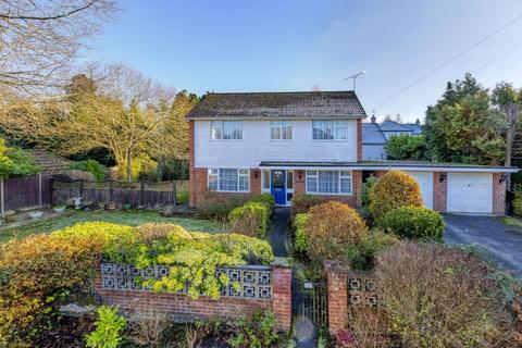 Willowdale Beech Hill Road, Ascot, SL5 0BN