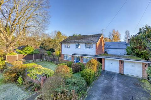 Willowdale Beech Hill Road, Ascot, SL5 0BN
