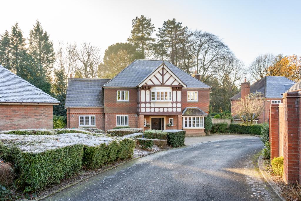 Herbert Austin Drive, Marlbrook, B60 1RA 5 bed detached house £1,100,000