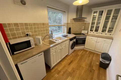 1 bedroom flat to rent, Hamlyn Road, Glastonbury