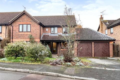 4 bedroom detached house for sale - Foxborough, Swallowfield, Reading, Berkshire, RG7