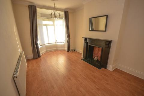 2 bedroom flat to rent, Spohr Terrace, South Shields