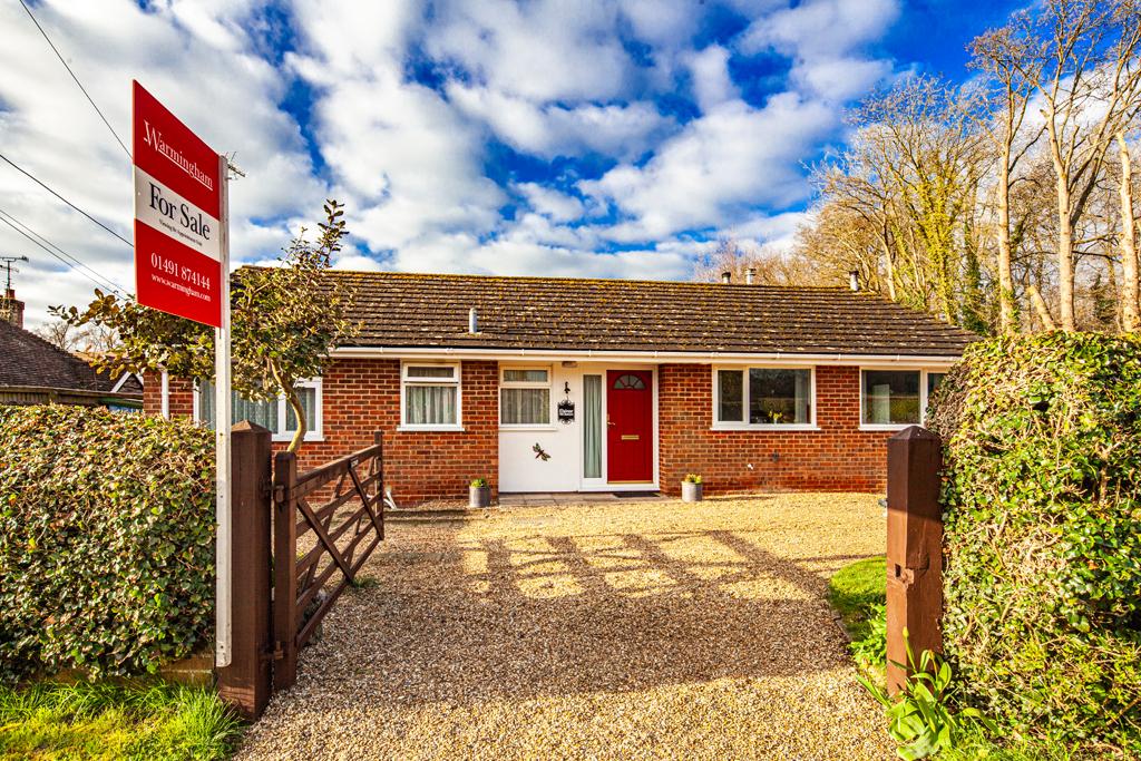 Elsinor, Whitchurch Hill, RG8 3 bed detached house for sale £600,000