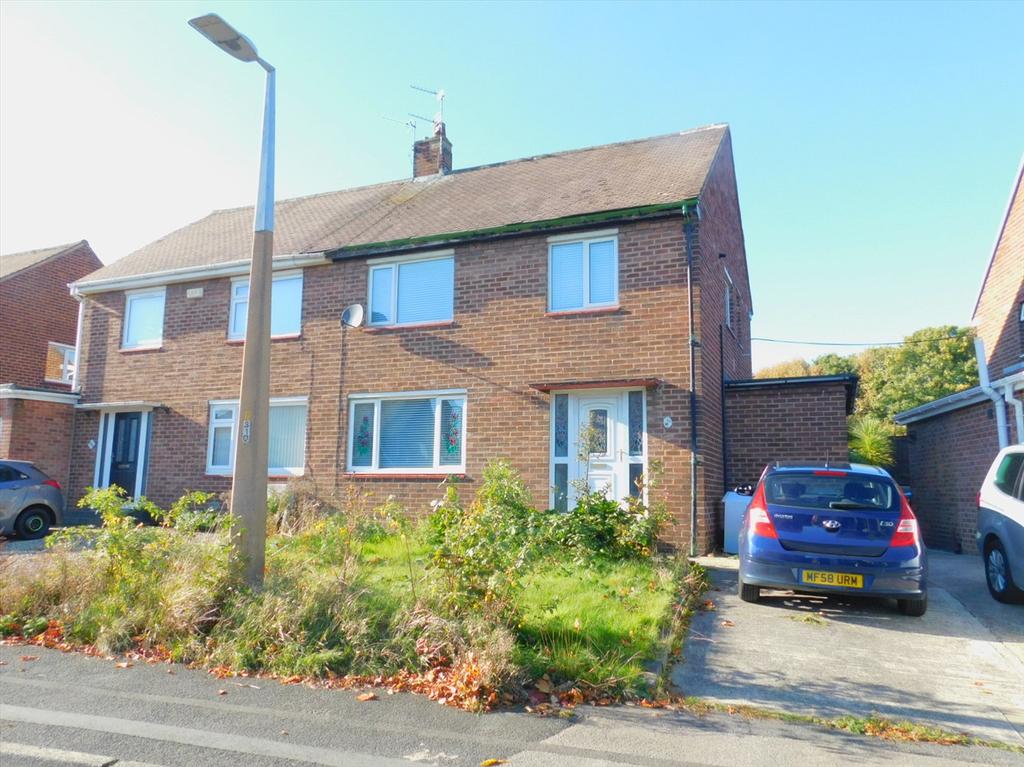 THORNTREE GILL, PETERLEE 3 bed semidetached house £80,000