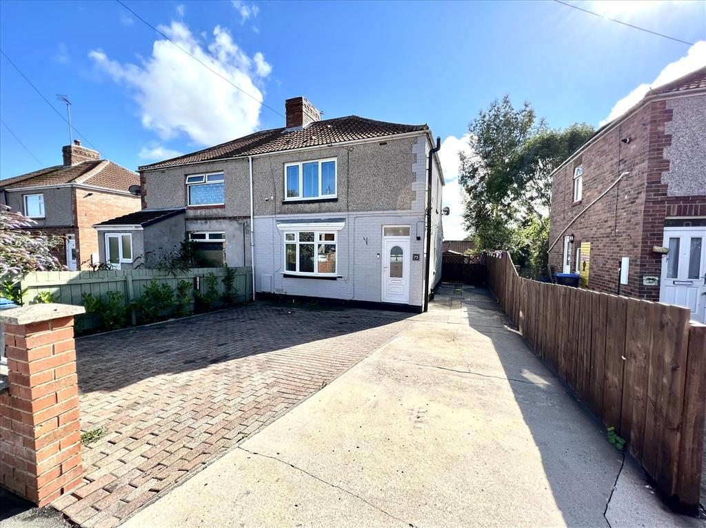 MOORSIDE CRESCENT, FISHBURN 3 bed semidetached house £118,000