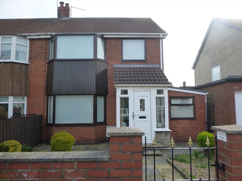 DOREEN AVENUE, SEAHAM 3 bed semidetached house for sale £90,000