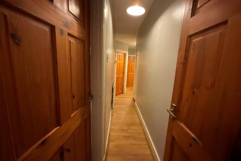 1 bedroom ground floor flat for sale - Gwendoline Avenue, London