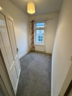 3 bedroom terraced house to rent, Surtees Street, Bishop Auckland