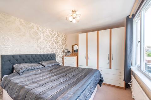 147 Devonshire Drive, North Anston, Sheffield, S25 4AP