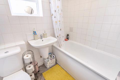 147 Devonshire Drive, North Anston, Sheffield, S25 4AP