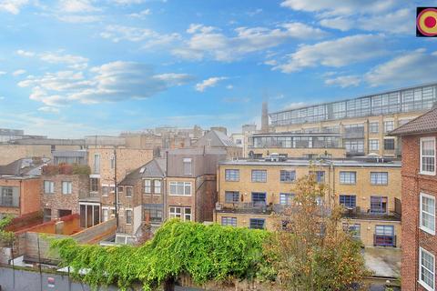 undefined, Quaker Street, London E1