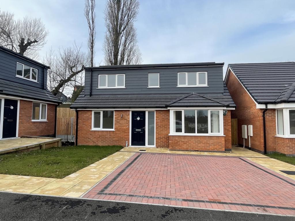 Plot 2, 145a Cannock Road, Chadsmoor... 3 bed detached house £1,300