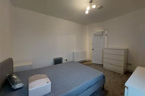 1 bedroom in a house share to rent, Hythe Road, Ashford, Kent, TN24