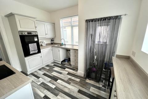 2 Glentower Grove, Seaton Carew, Hartlepool, TS25 1DR