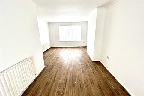 15 Drayton Road, Hartlepool, TS25 4NN