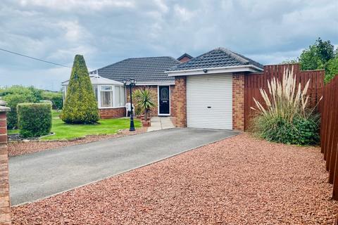 2 bedroom detached bungalow for sale, CYPRESS VIEW, WHEATLEY HILL