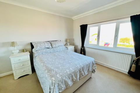 6 Broad Road, Blackhall Colliery, Hartlepool, TS27 4BB