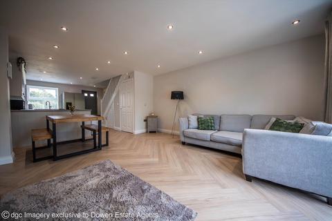 71 Douglas Way, Murton, Seaham, SR7 9HX