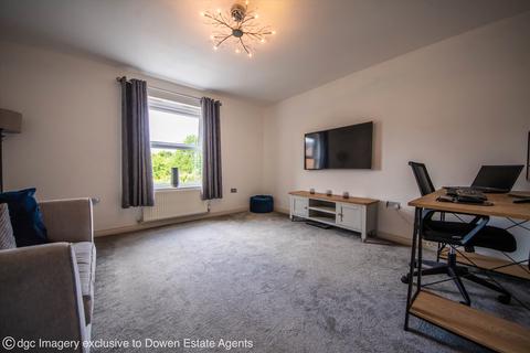 71 Douglas Way, Murton, Seaham, SR7 9HX