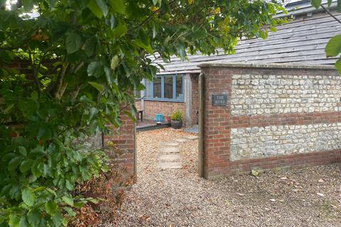 4 bedroom house to rent, The Byre