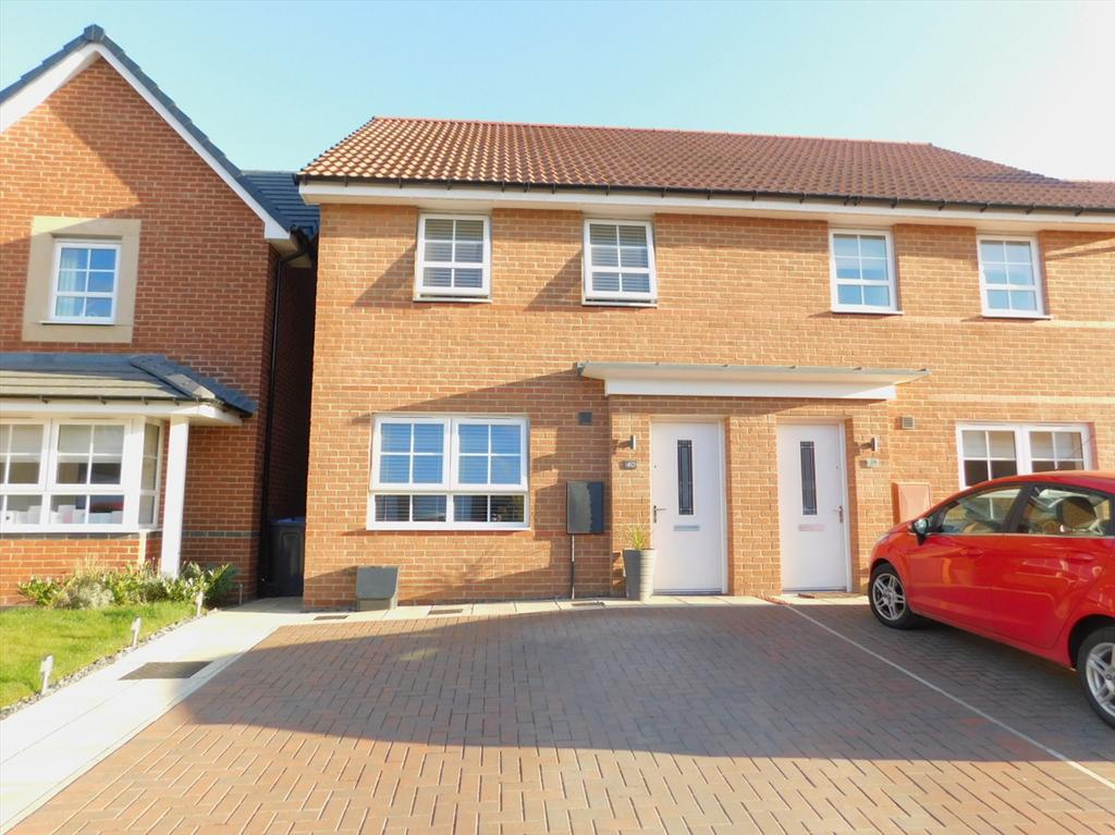 CLAUDE ROAD, SPENNYMOOR, SPENNYMOOR... 3 bed semidetached house £159,950