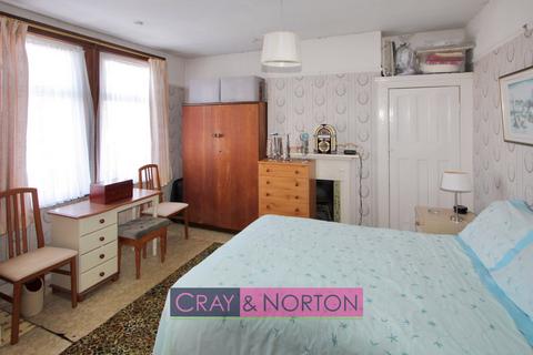 38 Capri Road, Addiscombe, Croydon, CR0 6LE