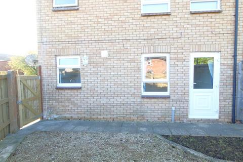 Studio to rent, Norris Close, Abingdon