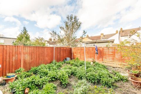 33 Limes Road, Croydon, CR0 2HF