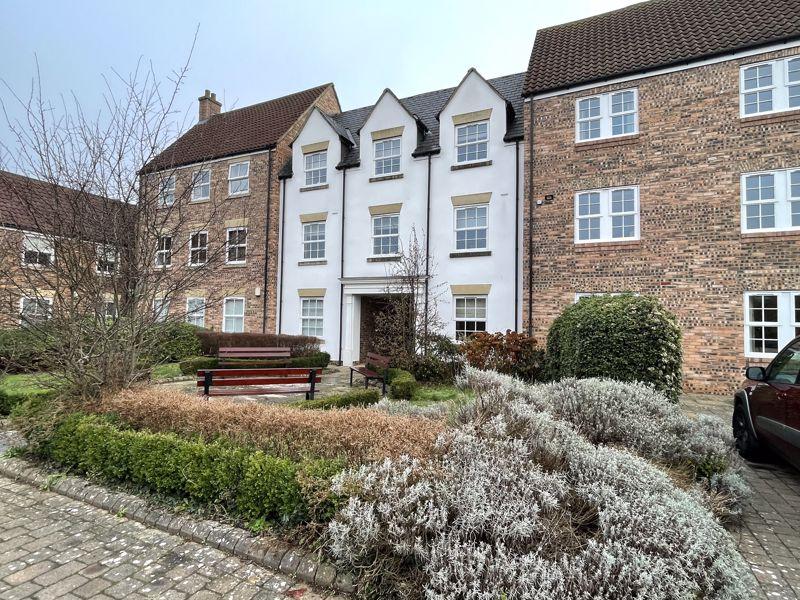 Brunel House, The Old Market, Yarm, TS15 9US 2 bed apartment £200,000