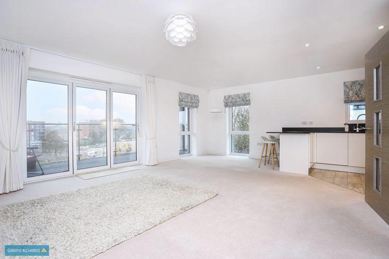 FIREPOOL 2 bed apartment for sale £325,000