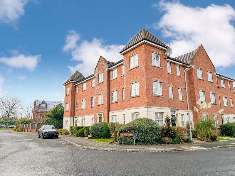 Enterprise Drive, Streetly, Sutton Coldfield, B74 2BL 2 bed apartment for sale £180,000